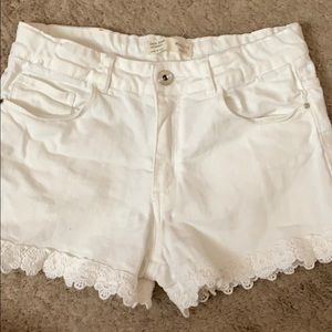 Girls Zara white jean shorts